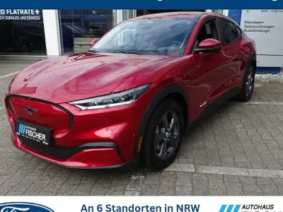 Gebraucht Ford Mustang Mach-E Extended Range 216 kW (294 PS) 2022 Rot SUV