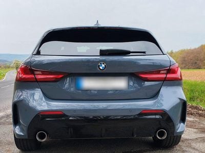 Gebraucht BMW 118 M Sport 150 PS (110 kW) 2020 Grau Kleinwagen