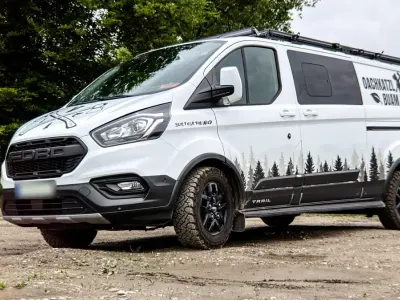 Gebraucht Ford Transit Custom 170 PS (125 kW) 2021 Weiß Van / Kleinbus