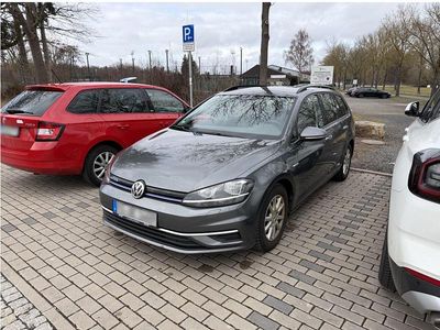 Gebraucht VW Golf VII 131 PS (96 kW) 2018 Grau Kombi