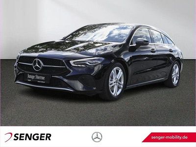 Unilack nachtschwarz Gebraucht 2024 Mercedes CLA180 Shooting Brake Kombi | 28.970 € (Guter Preis)