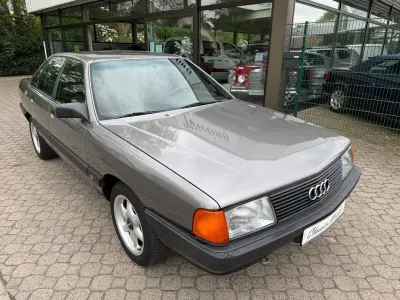 Occasion Audi 100 136 ch (100 kW) 1988 Gris Berline