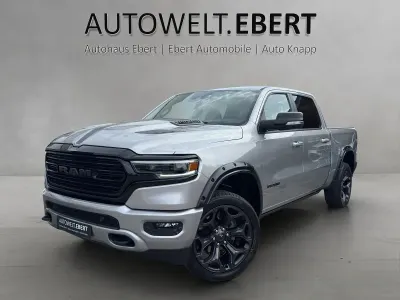 Gebraucht Dodge Ram Limited 401 PS (294 kW) 2022 Billet silver metallic