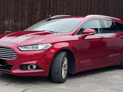 Gebraucht Ford Mondeo Titanium 179 PS (131 kW) 2016 Rot Kombi