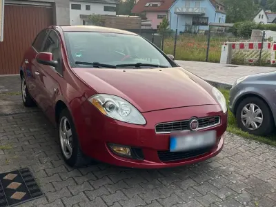 Gebraucht Fiat Bravo 150 PS (110 kW) 2008 Rot Kleinwagen