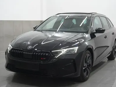 Gebraucht Skoda Octavia Ambiente 265 PS (194 kW) 2025 Schwarz Limousine