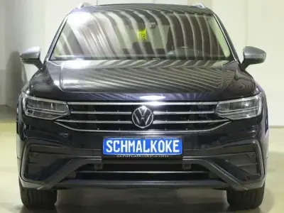 Gebraucht VW Tiguan Allspace Life 200 PS (147 kW) 2022 Deep black pearlescent (metallic) SUV