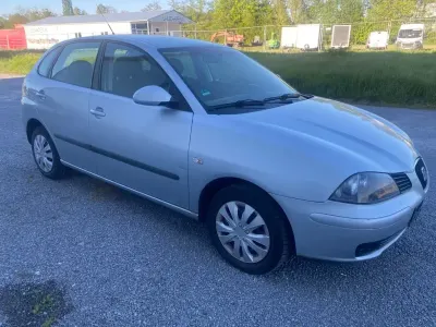 Brugt Seat Ibiza Sport 75 HK (55 kW) 2005 Sølv Hatchback