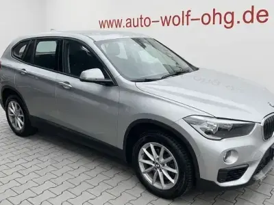 Gebraucht BMW X1 Advantage 192 PS (141 kW) 2016 Silber SUV