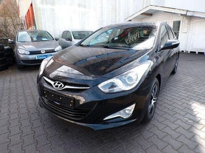 Gebraucht Hyundai i40 136 PS (100 kW) 2013 Schwarz Kombi
