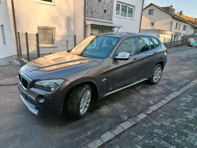 Gebraucht BMW X1 143 PS (105 kW) 2011 Braun SUV