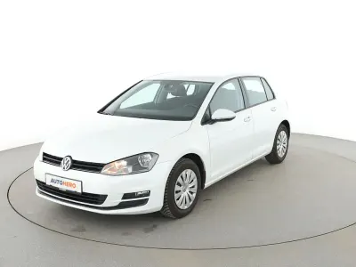 Gebraucht VW Golf VII Trendline 2016 Weiß Limousine