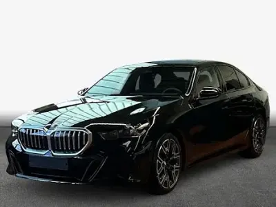 Nowe BMW 520 Performance 197 KM (144 kW) 2026 Czarny Sedan/Limuzyna