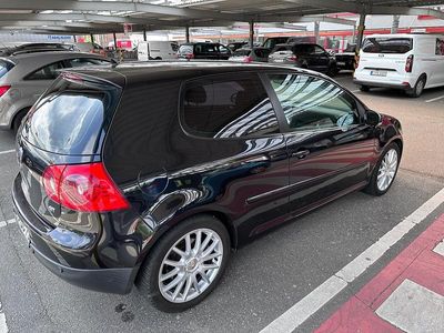 VW Golf V