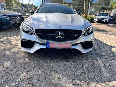 Mercedes E63S AMG