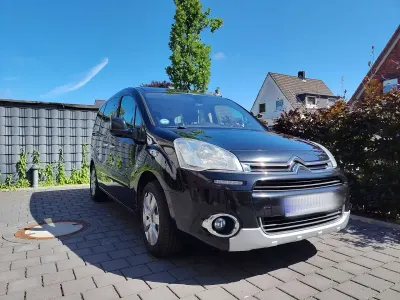 Gebraucht Citroën Berlingo 114 PS (83 kW) 2014 Schwarz Van / Kleinbus