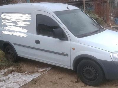 Usata Opel Combo 75 CV (55 kW) 2001 Bianco Monovolume