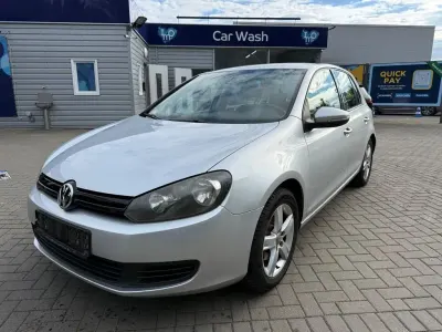 Gebraucht VW Golf VI 80 PS (58 kW) 2009 Silber Kleinwagen