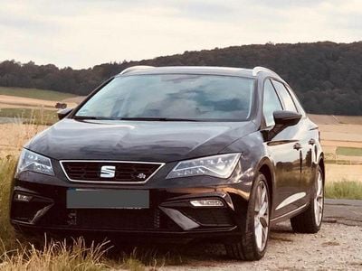 Schwarz Gebraucht 2019 Seat Leon ST FR Kombi | 12.500 € (Guter Preis)