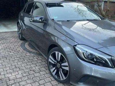 Mercedes A200