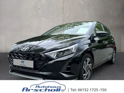 Gebraucht Hyundai i20 Trend 101 PS (74 kW) 2024 Schwarz Kleinwagen