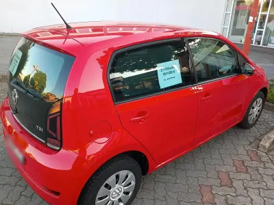 Gebraucht VW up! Move 90 PS (66 kW) 2017 Rot Kleinwagen