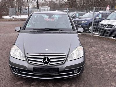 Grau Gebraucht 2009 Mercedes A180 Kleinwagen | 2.250 € (Superpreis)