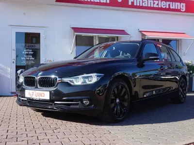 Gebraucht BMW 330 Sport Line 252 PS (185 kW) 2018 Schwarz Kombi