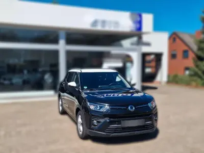 Usata SsangYong Tivoli 163 CV (119 kW) 2021 Nero SUV