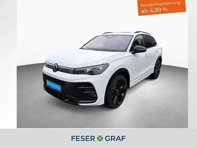 Pure white Gebraucht 2025 VW Tiguan SUV | 51.900 €