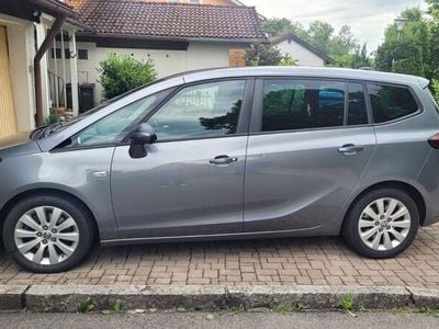 Opel Zafira Tourer