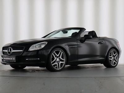 Obsidianschwarz metalliclack Gebraucht 2013 Mercedes SLK250 Cabrio | 18.889 € (Etwas zu teuer)