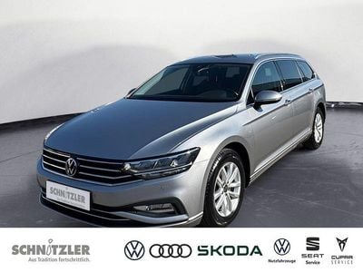 Gebraucht VW Passat Business 150 PS (110 kW) 2023 Silber Kombi