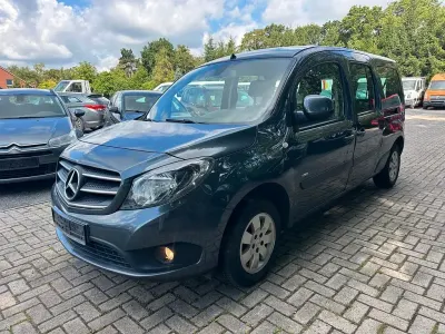 Gebraucht Mercedes Citan 111 110 PS (80 kW) 2017 Grau Van / Kleinbus