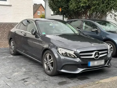 Gebraucht Mercedes C220 170 PS (125 kW) 2015 Grau Limousine