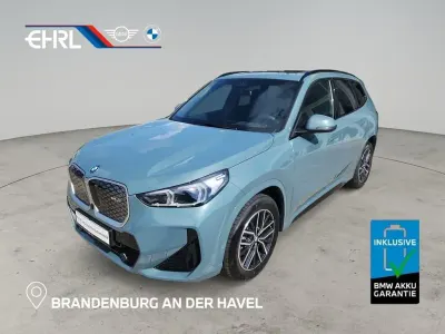 Gebraucht BMW iX1 M Sport 150 kW (204 PS) 2025 Grün SUV