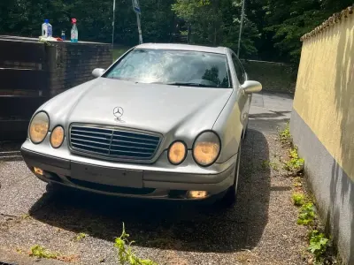 Gebraucht Mercedes CLK200 136 PS (100 kW) 1998 Coupé