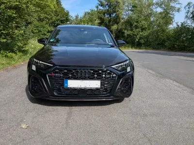 Gebraucht Audi RS3 Sport 400 PS (294 kW) 2023 Violett Limousine
