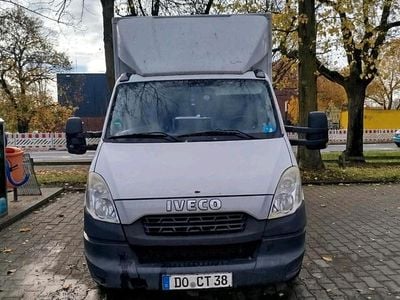 Weiß Gebraucht 2013 Iveco Daily Van / Kleinbus | 9.600 €