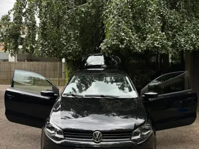 Gebraucht VW Polo Allstar 90 PS (66 kW) 2016 Schwarz Kleinwagen