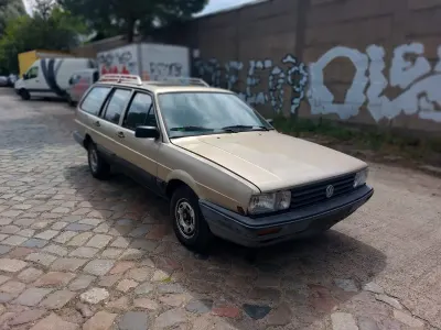 Gebraucht VW Passat 54 PS (39 kW) 1987 Gold Kombi