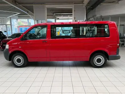 Używany VW Transporter 102 KM (75 kW) 2009 Czerwony Van