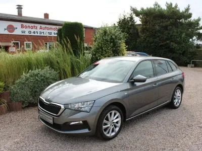 Gebraucht Skoda Scala Tour 95 PS (69 kW) 2022 Grau Kleinwagen