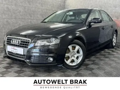 Gebraucht Audi A4 Attraction 120 PS (88 kW) 2012 Phantomschwarz perleffekt Limousine