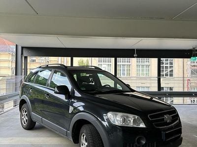 Gebraucht Chevrolet Captiva 135 PS (99 kW) 2009 Schwarz SUV