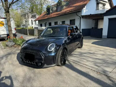 Używany Mini Cooper S 178 KM (130 kW) 2021 Niebieski Hatchback