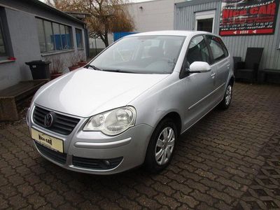 Gebraucht VW Polo Comfortline 60 PS (44 kW) 2009 Silber Kleinwagen