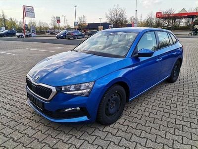 Gebraucht Skoda Scala Ambition 116 PS (85 kW) 2020 Raceblau metallic Kleinwagen