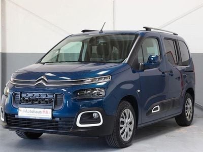 Blau Gebraucht 2019 Citroën Berlingo Shine Van / Kleinbus | 19.990 € (Fairer Preis)