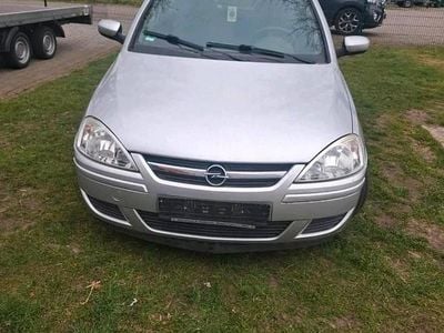 Gebraucht Opel Corsa 75 PS (55 kW) 2003 Silber Kleinwagen
